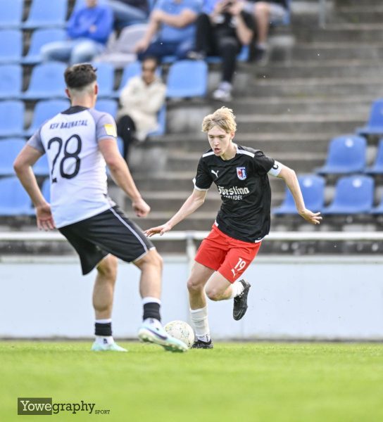 36_YZ93975_Yowe_Jonas_Wenzel