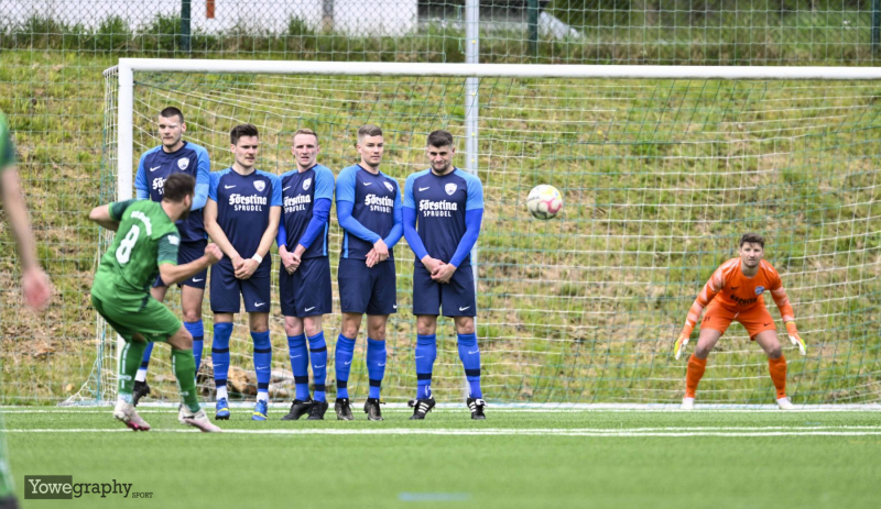 32_Yowe_Jonas_Wenzel__YZ99546