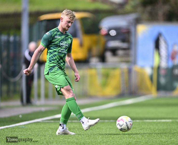 49_Yowe_Jonas_Wenzel__YZ99675