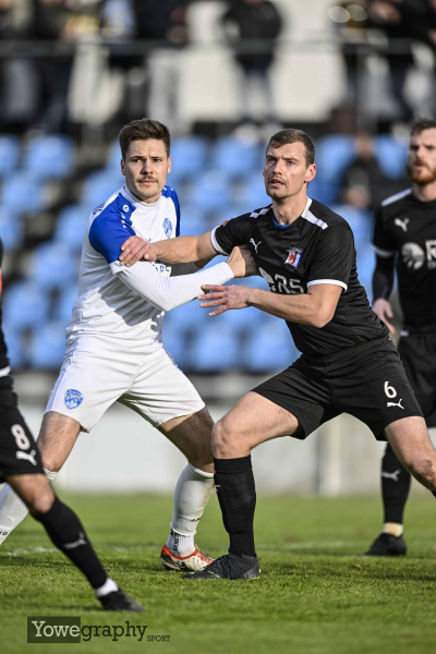 19_Yowe_Jonas_Wenzel__YZ90835