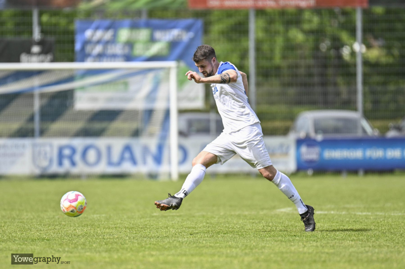 19_YZ92080_Yowe_Jonas_Wenzel