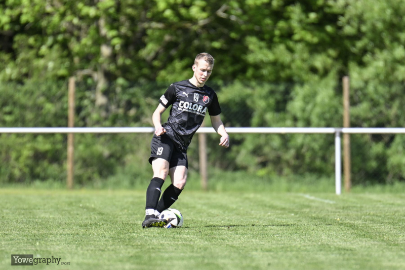02_YZ97365_Yowe_Jonas_Wenzel