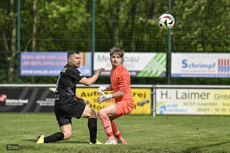 24_YZ97522_Yowe_Jonas_Wenzel