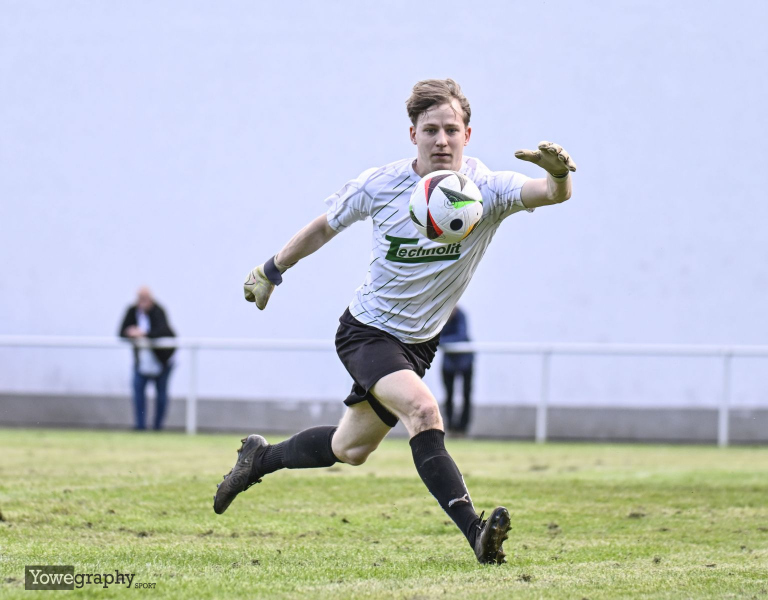 22_YZ97991_Yowe_Jonas_Wenzel
