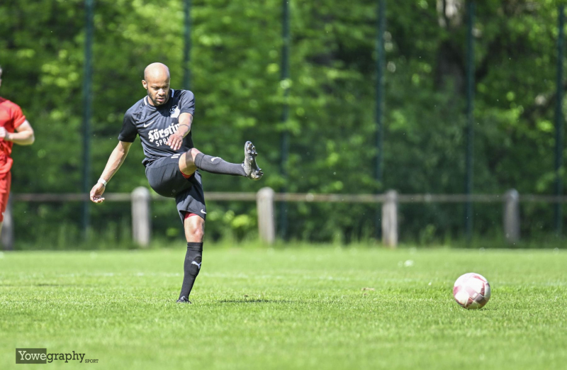 02_YZ99504_Yowe_Jonas_Wenzel