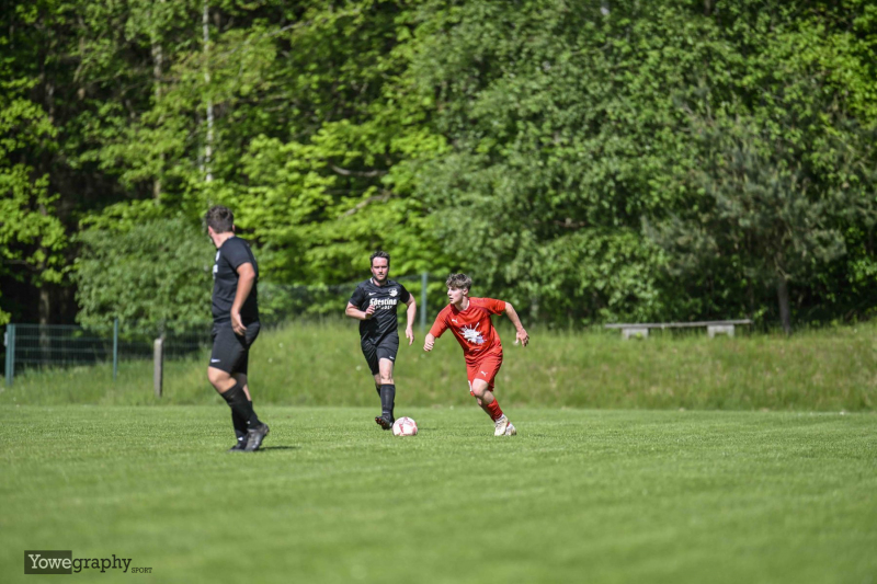 26_YZ99683_Yowe_Jonas_Wenzel