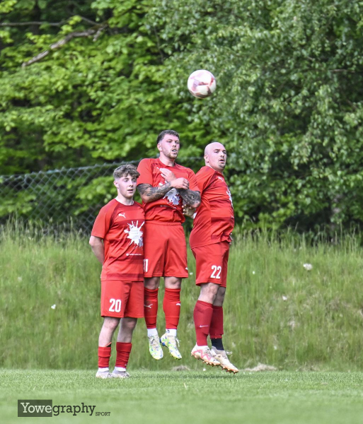 38_YZ99784_Yowe_Jonas_Wenzel