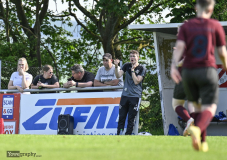 25_YZ99951_Yowe_Jonas_Wenzel