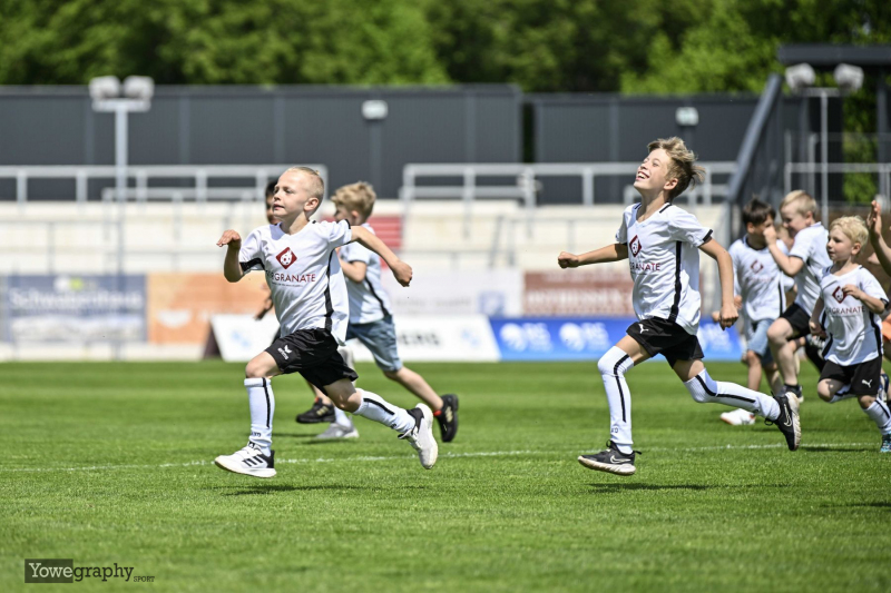 14_YZ99020_Yowe_Jonas_Wenzel