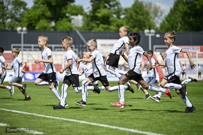 17_YZ99034_Yowe_Jonas_Wenzel