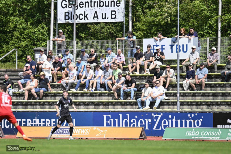 65_YZ99342_Yowe_Jonas_Wenzel
