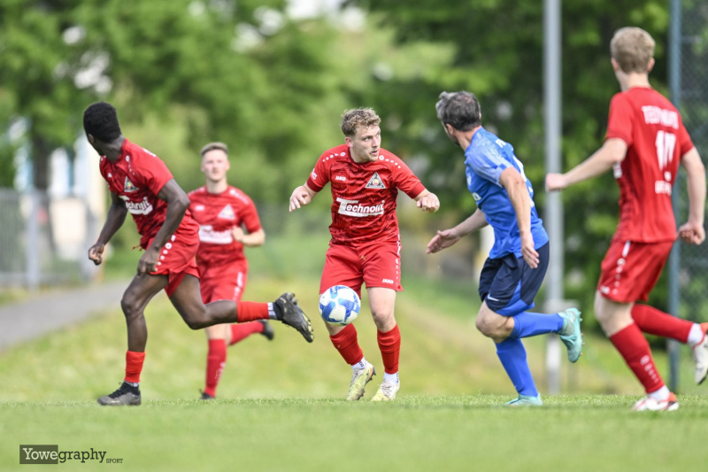 01_YZ92741_Yowe_Jonas_Wenzel