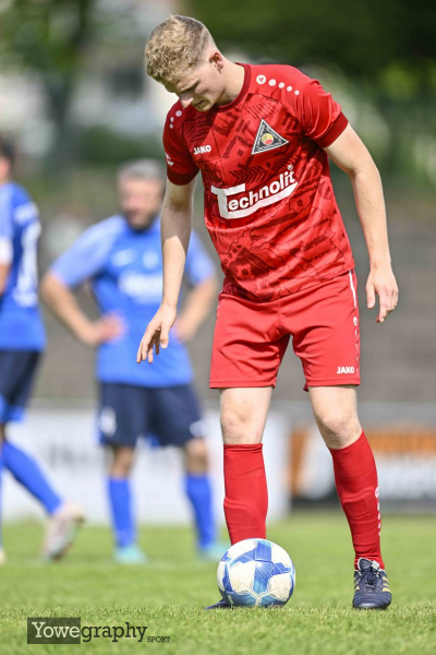 06_YZ92750_Yowe_Jonas_Wenzel