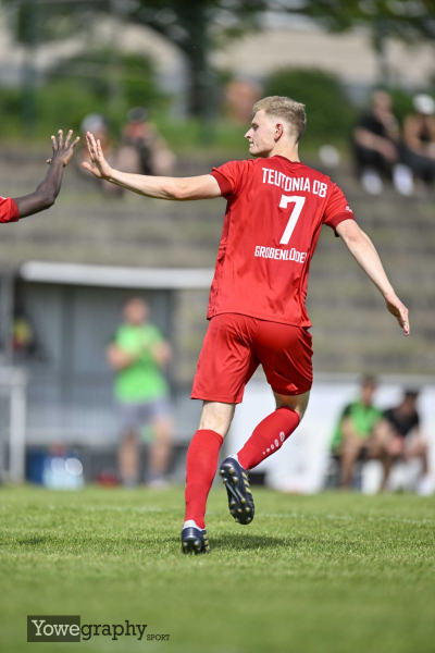 07_YZ92757_Yowe_Jonas_Wenzel