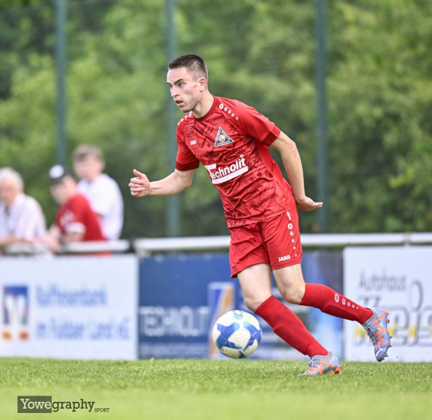 16_YZ92803_Yowe_Jonas_Wenzel