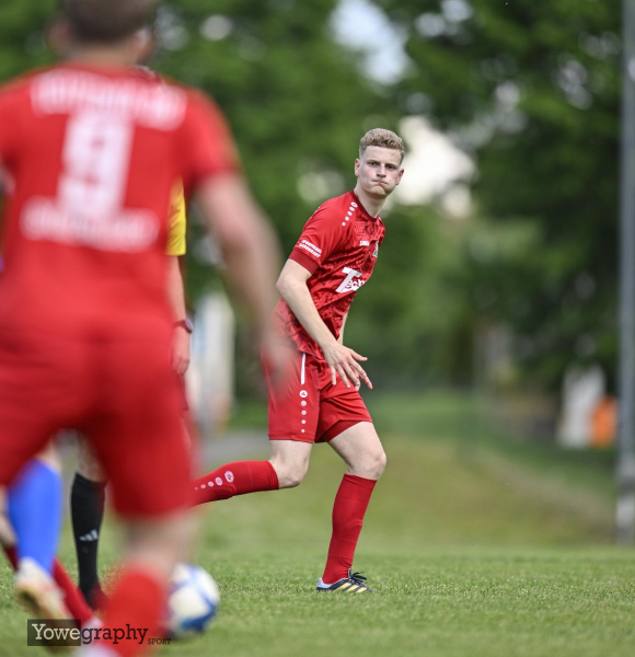 24_YZ92881_Yowe_Jonas_Wenzel