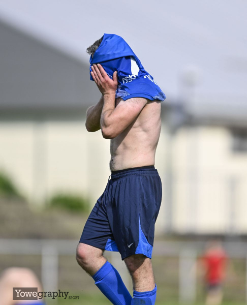 58_YZ93143_Yowe_Jonas_Wenzel