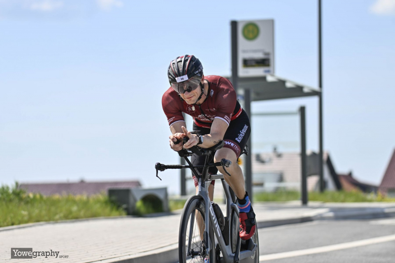 55_YZ92082_Yowe_Jonas_Wenzel