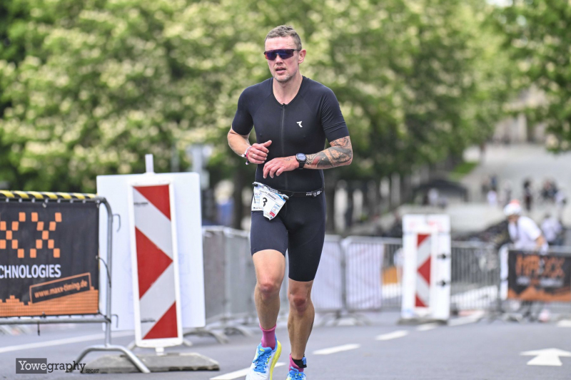 07_YZ92555_Yowe_Jonas_Wenzel