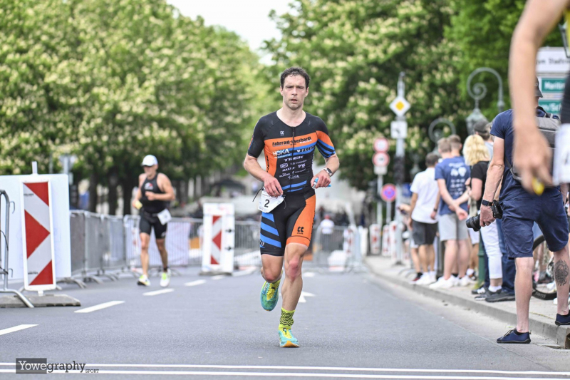 10_YZ92559_Yowe_Jonas_Wenzel