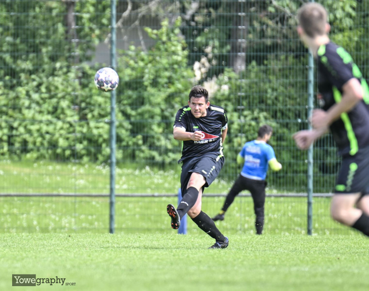 16_Yowe_Jonas_Wenzel__YZ94245