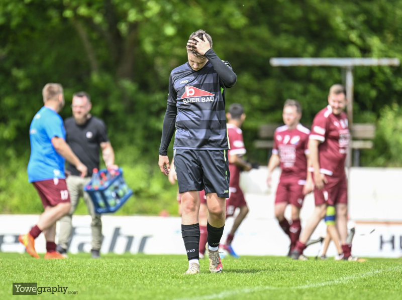 23_Yowe_Jonas_Wenzel__YZ94284