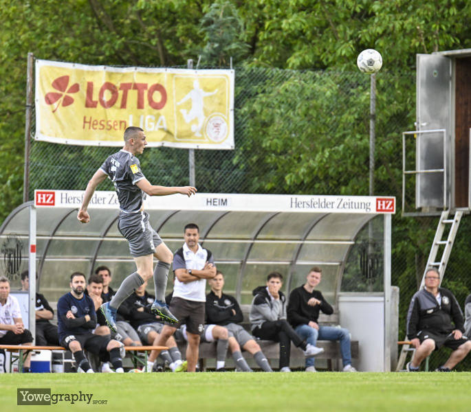 13_Yowe_Jonas_Wenzel__YZ94356