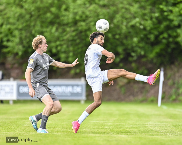 18_Yowe_Jonas_Wenzel__YZ94374