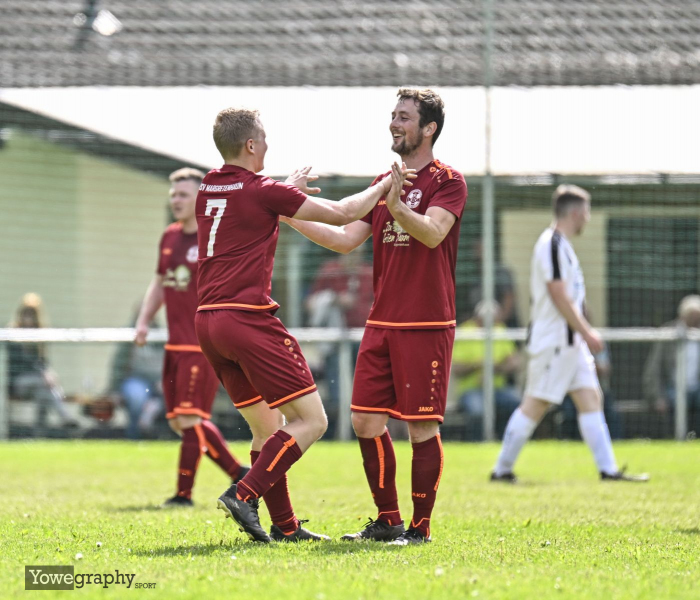 13_Yowe_Jonas_Wenzel__YZ94523