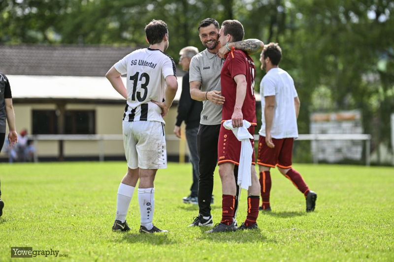 16_Yowe_Jonas_Wenzel__YZ94565