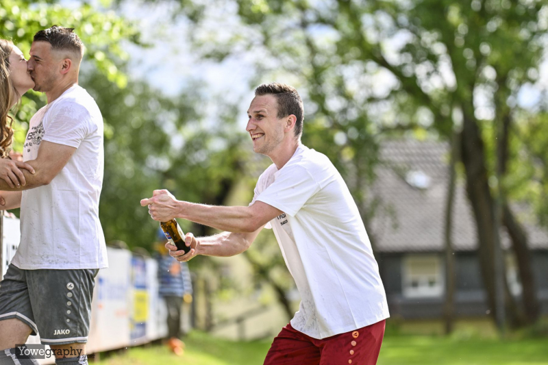 33_Yowe_Jonas_Wenzel__YZ94714