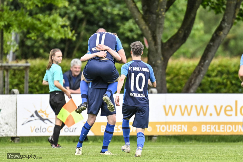 44_YZ97051_Yowe_Jonas_Wenzel