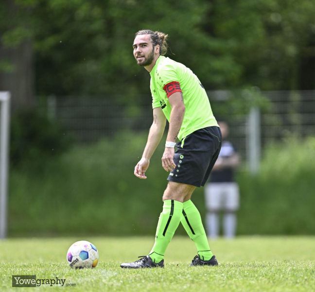 14_YZ96224_Yowe_Jonas_Wenzel