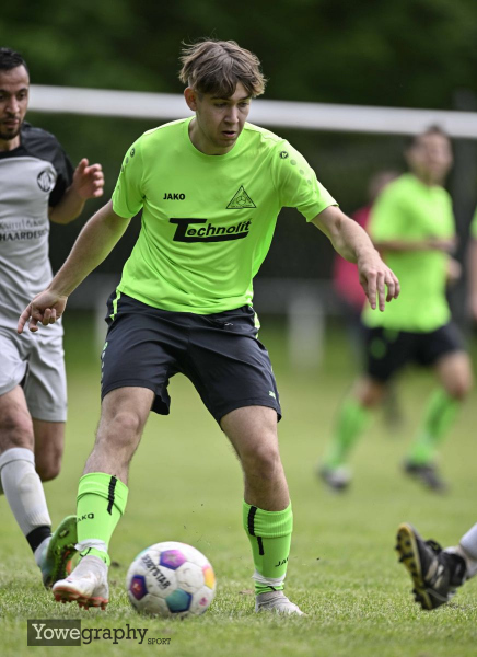 21_YZ96323_Yowe_Jonas_Wenzel