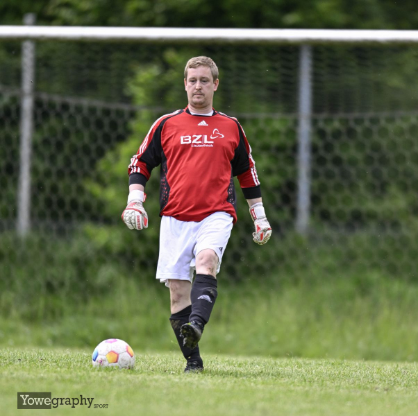 22_YZ96332_Yowe_Jonas_Wenzel