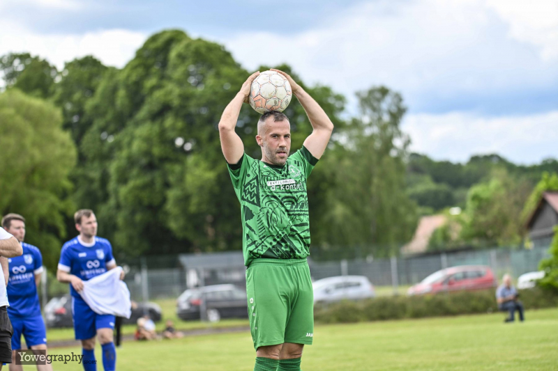 09_YZ96535_Yowe_Jonas_Wenzel