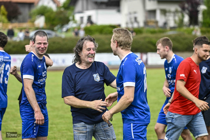 28_YZ96731_Yowe_Jonas_Wenzel