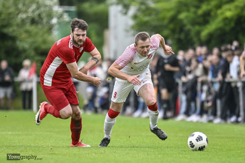 30_YZ99550_Yowe_Jonas_Wenzel