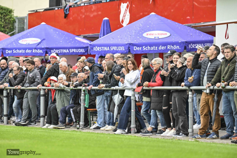 42_YZ99646_Yowe_Jonas_Wenzel