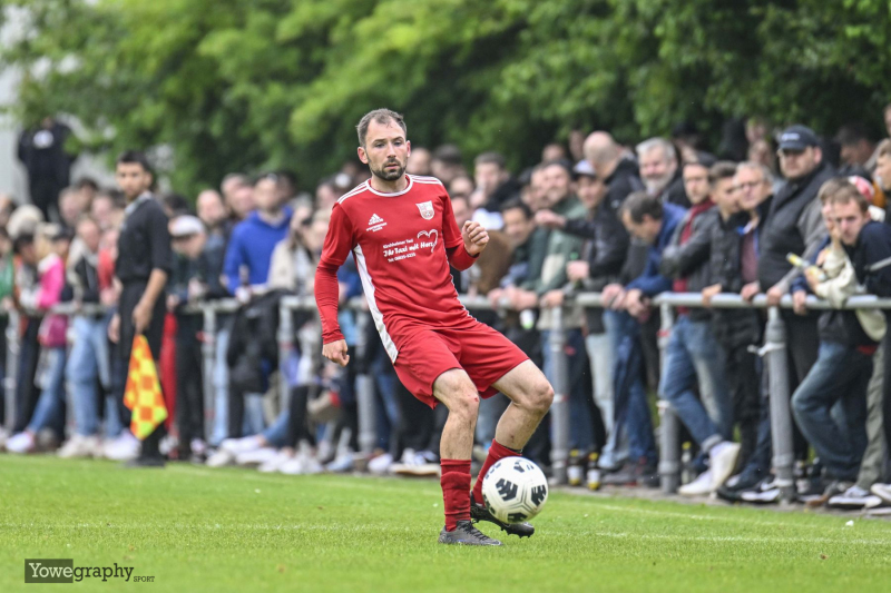 49_YZ99696_Yowe_Jonas_Wenzel