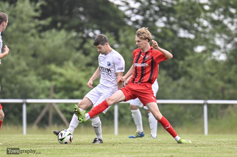 08_Yowe_Jonas_Wenzel__YZ90779