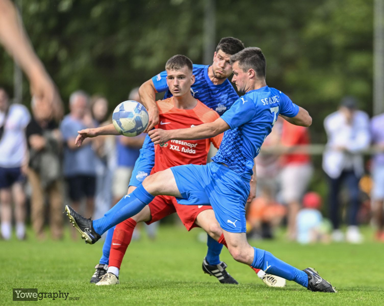 20_Yowe_Jonas_Wenzel__YZ92254