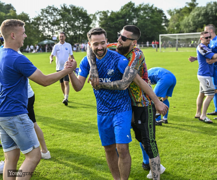 84_Yowe_Jonas_Wenzel__YZ93063