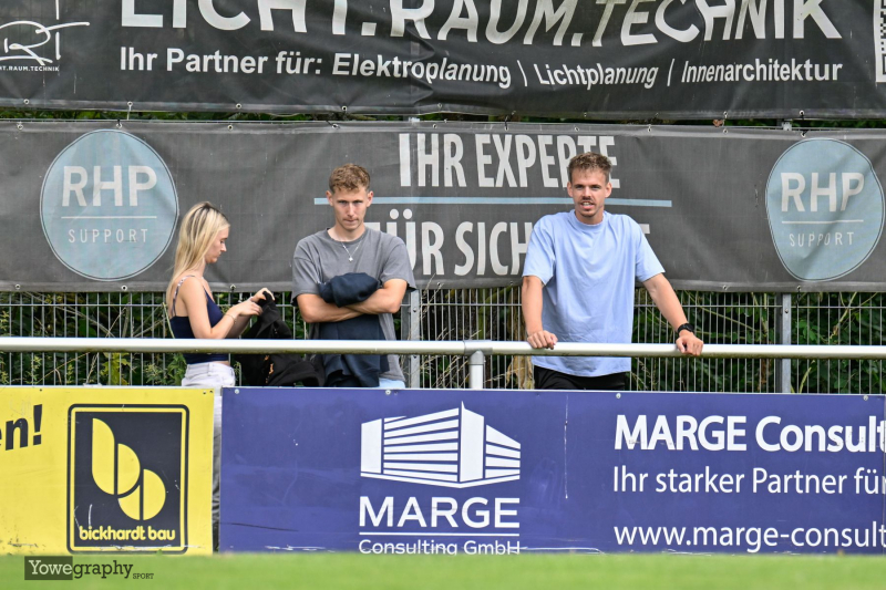 33_Yowegraphy_Jonas_Wenzel_240804_YZ99792