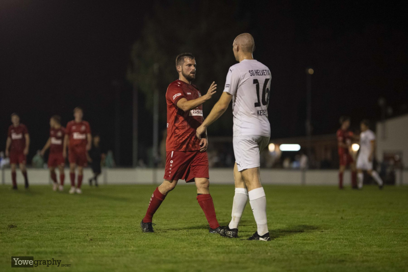 SG Kerzell - SV Teutonia Großenlüder Pascal Strehl gegen Benedict Reith