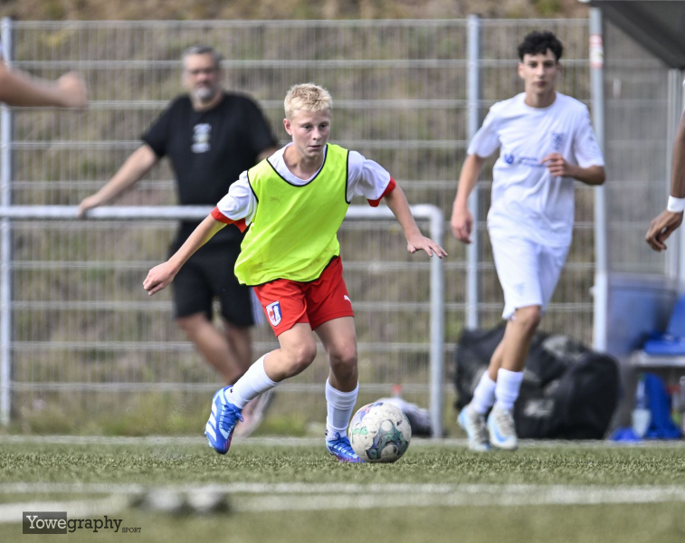 26_Yowegraphy_Jonas_Wenzel_240907_YZ91011