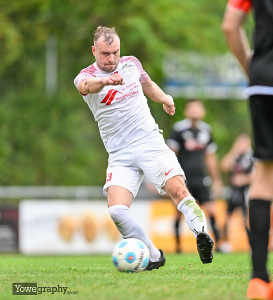 27_Yowegraphy_Jonas_Wenzel_240908_YZ92326
