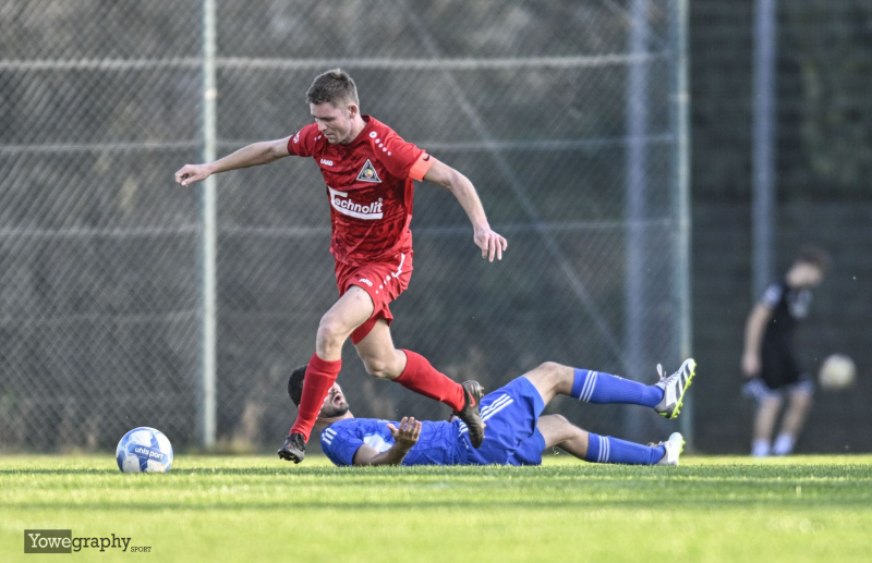 SV Großenlüder - SG Freiensteinau Felix Schlitzer hinten unten Kevin Stribrny