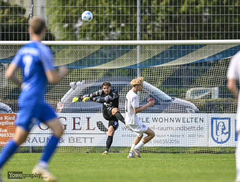 21_Yowegraphy_Jonas_Wenzel_240922_YZ95062