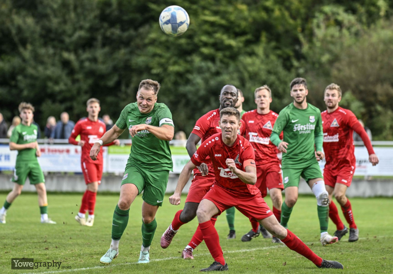 TSG Lütter - SV Großenlüder Konstantin Höhl gegen Felix Schlitzer